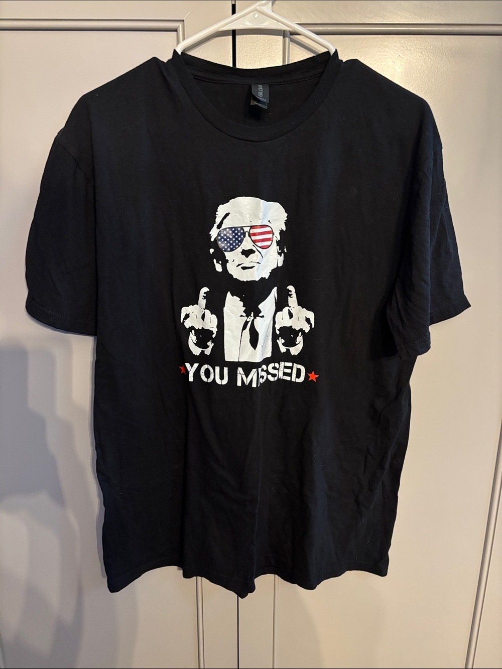 Trump “you missed” men’s Tshirt sz L